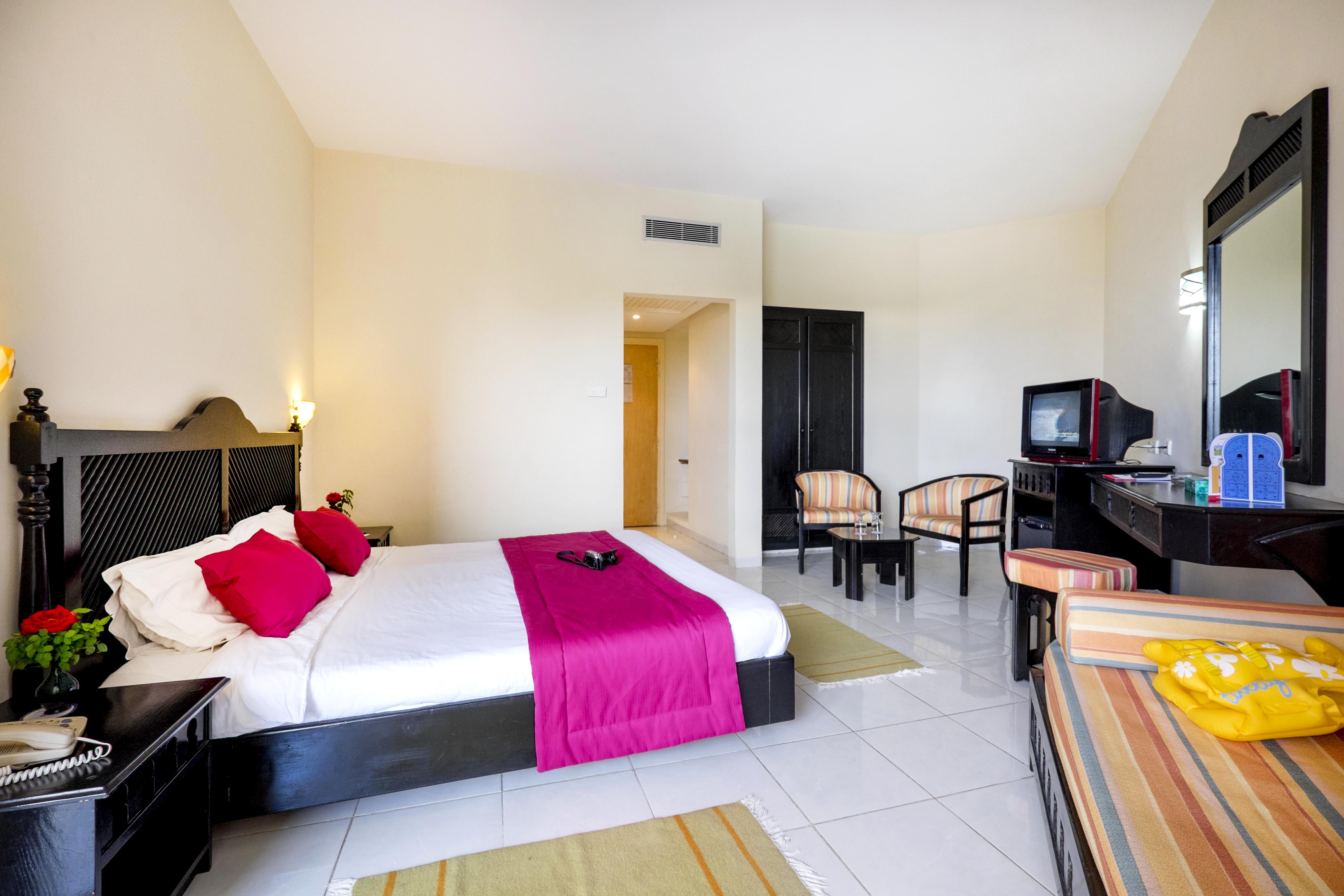 Houda Yasmine Marina & Hotel